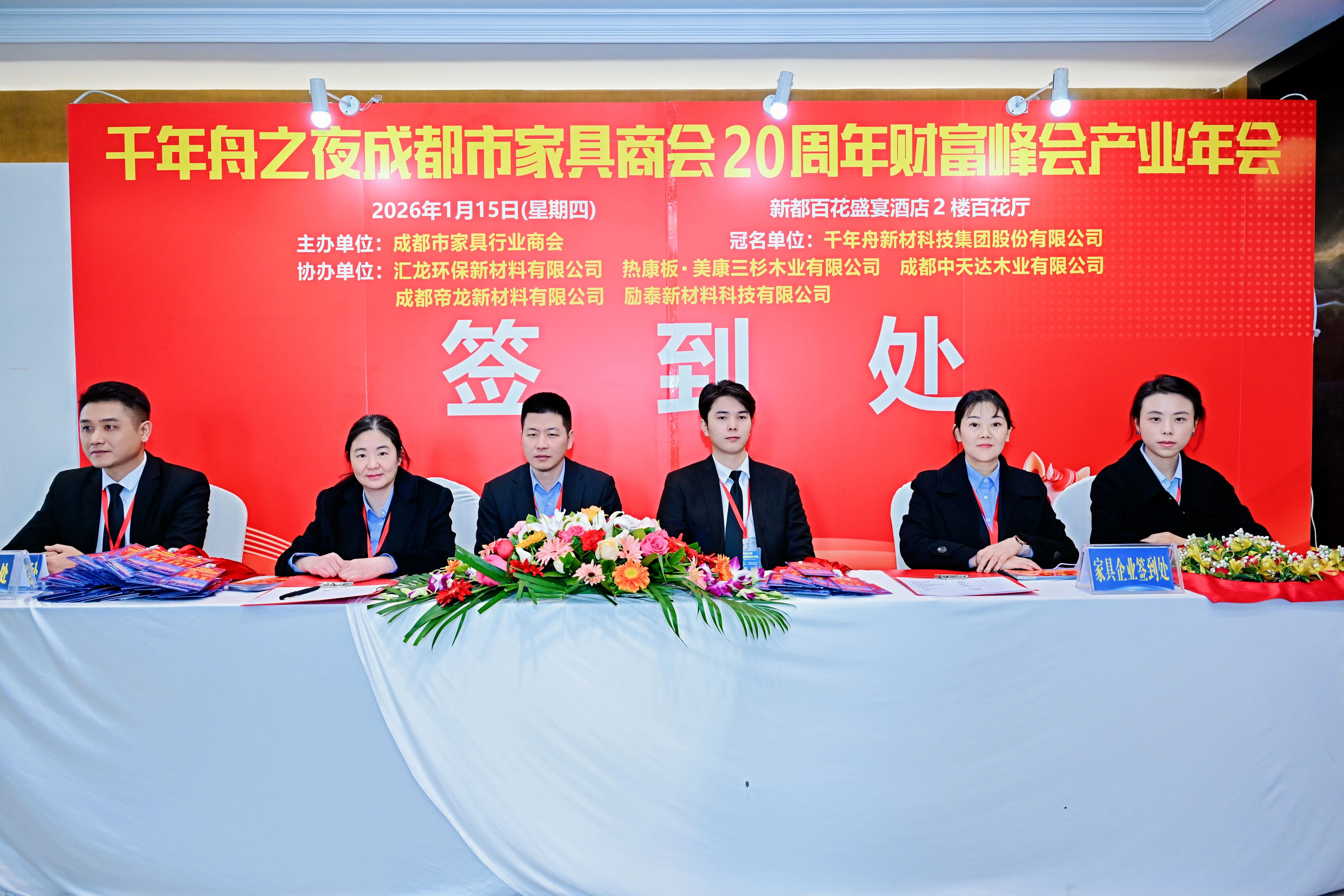 1774420594135296.jpg 1774420594135296.jpg