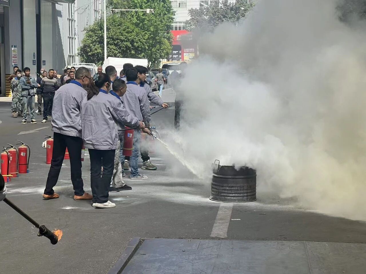 1776067586675426.jpg 1776067586675426.jpg